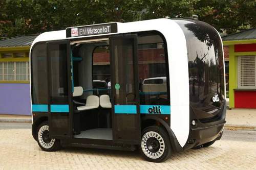 "Olli, bitte empfehle mir ein Restaurant!" - auch das kann der autonome Elektrobus.